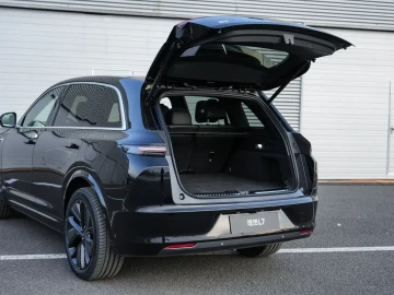 2023 Li Auto (Lixiang) L7 без пробега