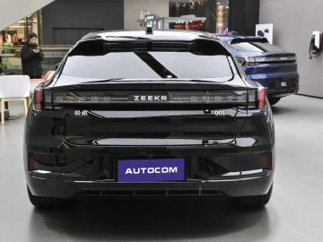 2023 Zeekr 001 без пробега