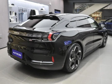 2023 Zeekr 001 без пробега