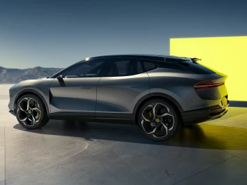 2023 Lotus Eletre без пробега