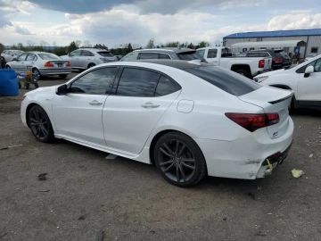 2020 Acura TLX с пробегом 83 482 км