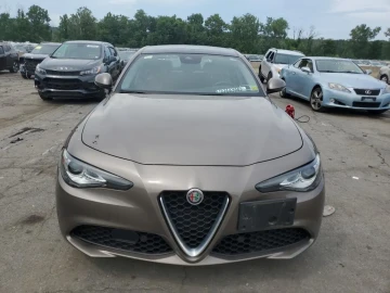 2020 Alfa Romeo Giulia с пробегом 38 755 км