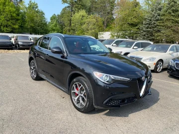 2020 Alfa Romeo Stelvio с пробегом 63 894 км