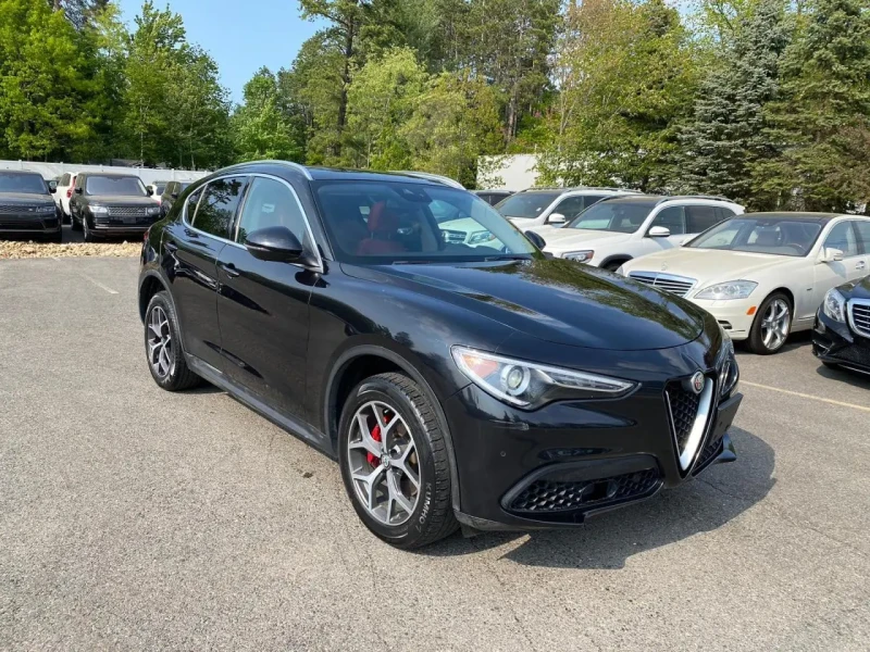 2020 Alfa Romeo Stelvio с пробегом 63 894 км