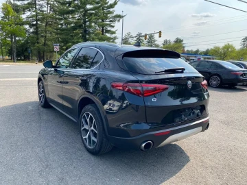 2020 Alfa Romeo Stelvio с пробегом 63 894 км