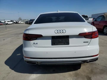 2020 Audi A4 с пробегом 39 060 км