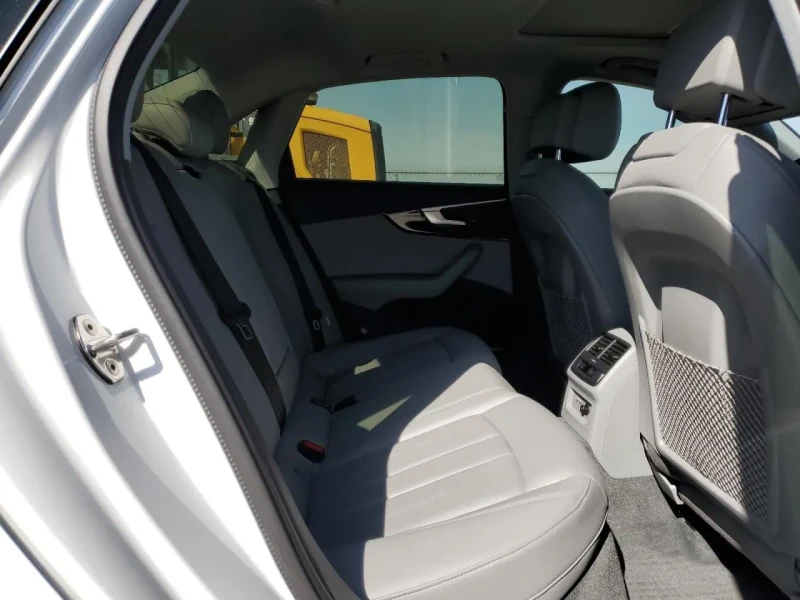 2020 Audi A4 с пробегом 39 060 км