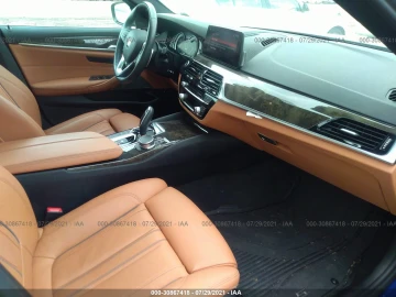 2020 BMW 5 серии с пробегом 33 309 км