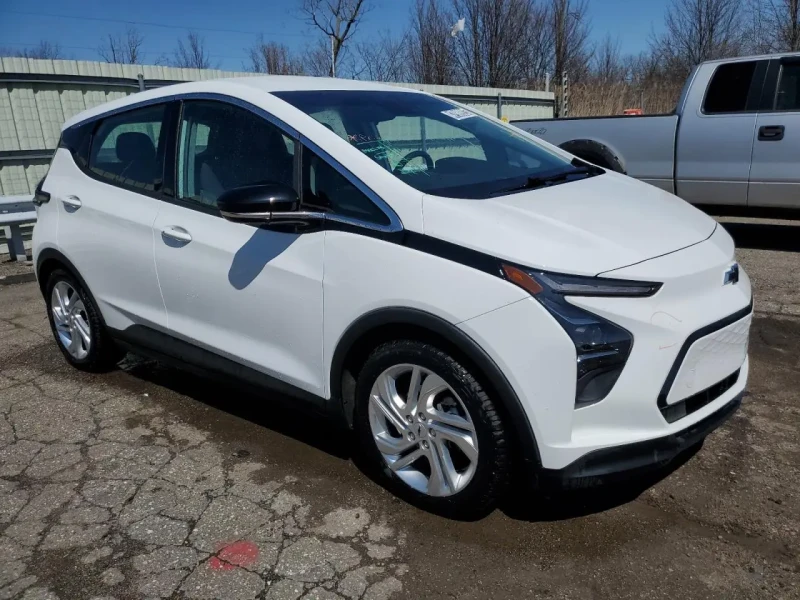 2022 Chevrolet Bolt EUV с пробегом 46 054 км
