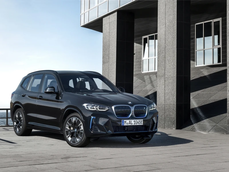 2023 BMW iX3 без пробега