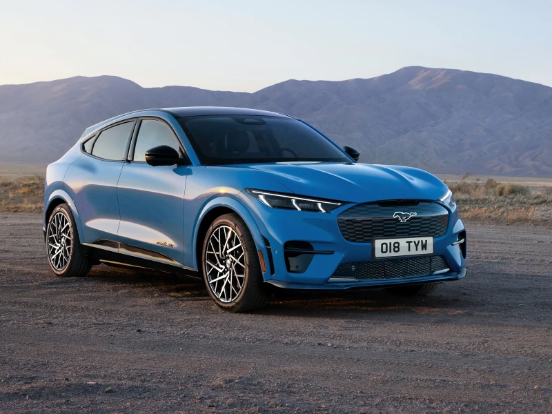 2023 Ford Mustang Mach-E без пробега