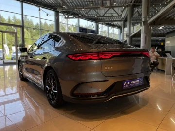 2024 BYD Han с пробегом 73 км
