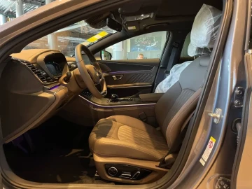 2024 BYD Han с пробегом 73 км