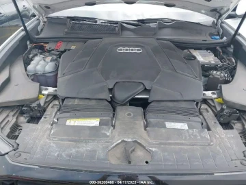 2019 Audi Q8 с пробегом 92 824 км