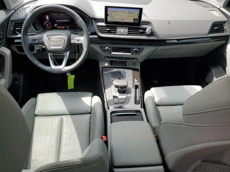 2020 Audi Q5 с пробегом 38 400 км