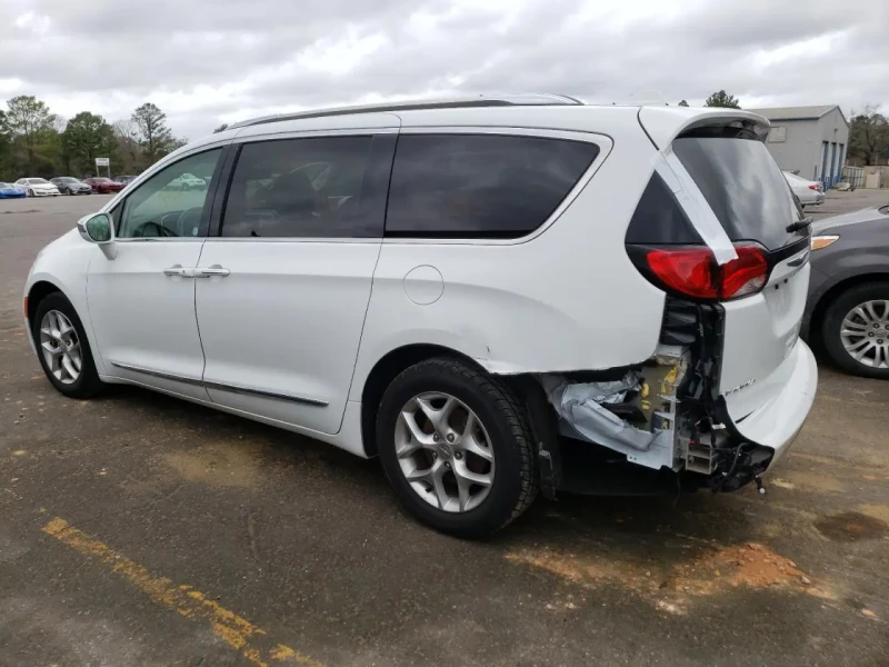 2020 Chrysler Pacifica с пробегом 83 384 км