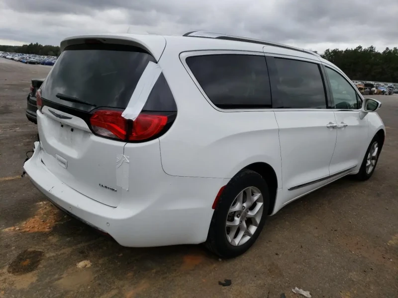 2020 Chrysler Pacifica с пробегом 83 384 км