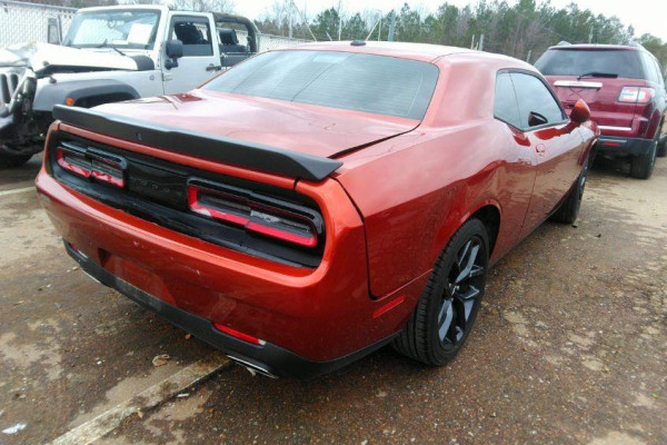 2021 Dodge Challenger с пробегом 25 473 км