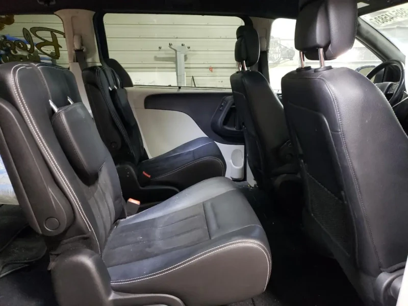 2020 Dodge Caravan с пробегом 68 213 км