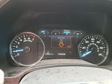 2020 Ford F-150 с пробегом 121 051 км