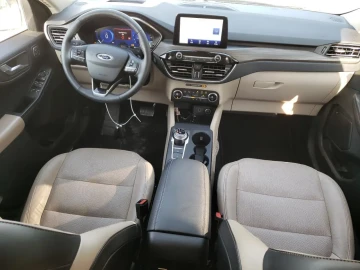 2020 Ford Escape с пробегом 106 940 км