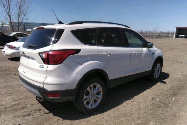 2019 FORD ESCAPE с пробегом 40 170 км