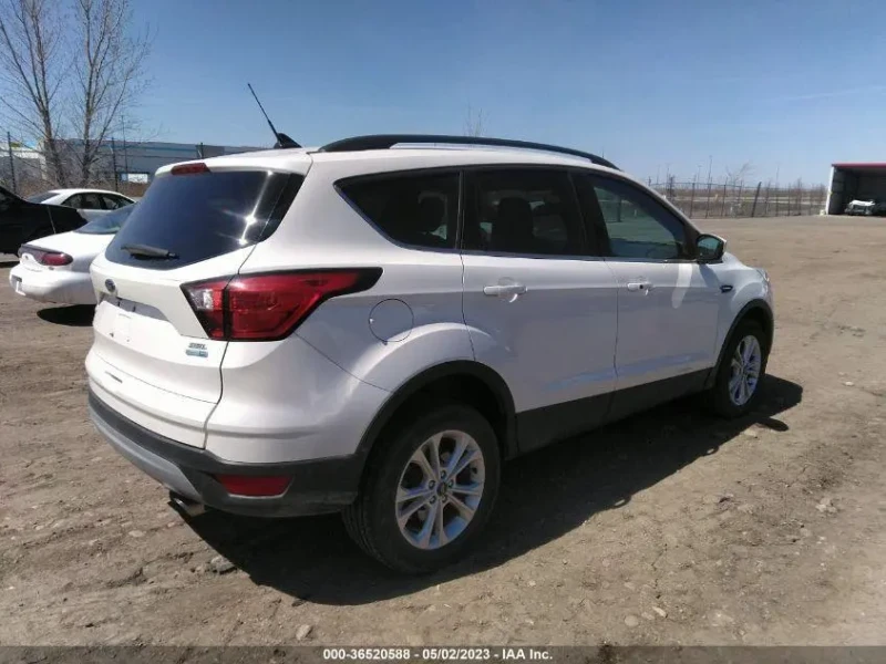 2020 Ford Escape с пробегом 40 170 км
