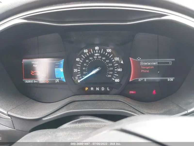 2020 Ford Fusion (North America) с пробегом 85 006 км