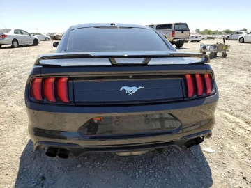 2020 Ford Mustang с пробегом 74 506 км