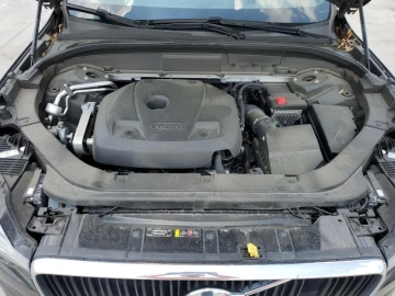 2020 Volvo XC60 с пробегом 60 841 км