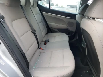 2020 Hyundai Elantra с пробегом 88 380 км