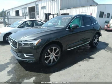 2020 Volvo XC60 с пробегом 81 853 км