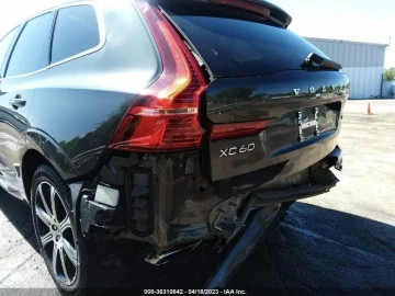 2020 Volvo XC60 с пробегом 81 853 км