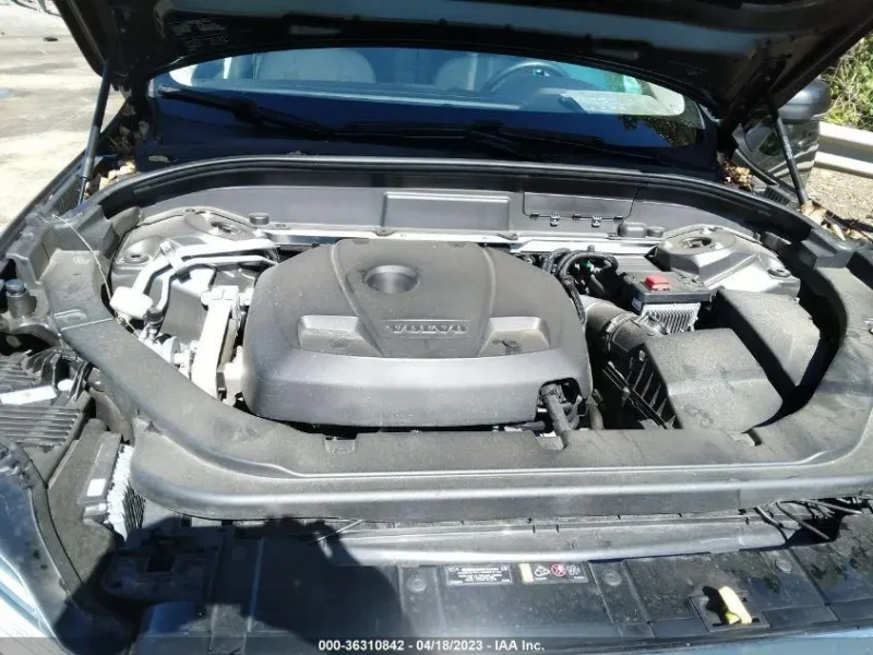 2020 Volvo XC60 с пробегом 81 853 км