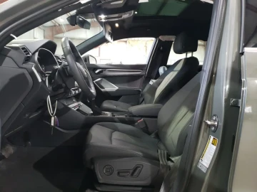 2023 Audi Q3 с пробегом 9 562 км