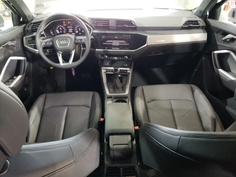 2023 Audi Q3 с пробегом 9 562 км