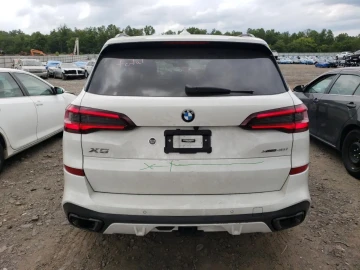 2023 BMW X5 с пробегом 6 418 км