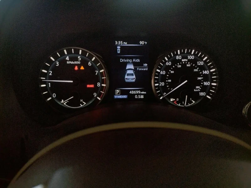 2020 Infiniti Q50 с пробегом 75 356 км