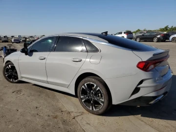 2020 Kia K5 с пробегом 75 558 миль