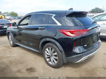 2021 Infiniti QX50 с пробегом 39 933 км
