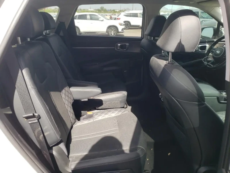 2020 Kia Sorento с пробегом 37 542 км