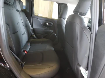 2022 Jeep Renegade с пробегом 12 857 км