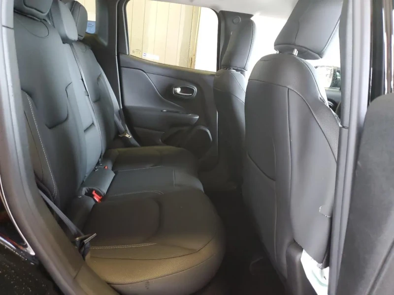 2022 Jeep Renegade с пробегом 12 857 км