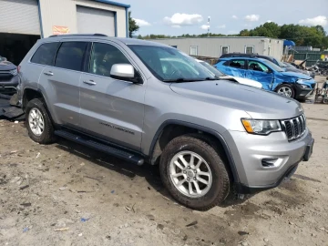 2020 Jeep Grand Cherokee с пробегом 54 741 км