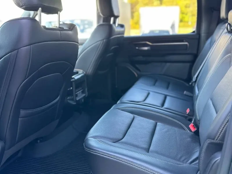 2021 Ram 1500 с пробегом 53 000 км