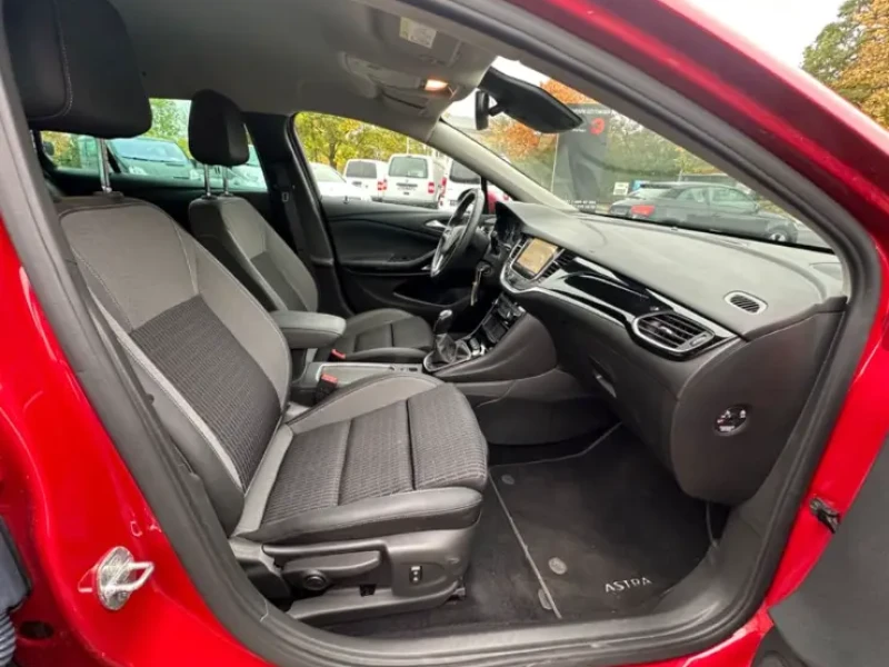 2020 Opel Astra с пробегом 65 068 км