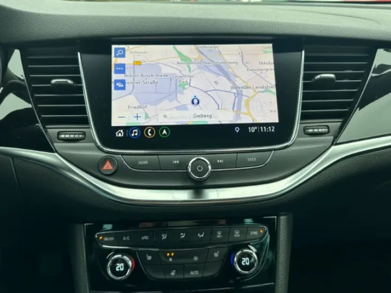 2020 Opel Astra с пробегом 65 068 км