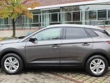 2020 Opel Grandland с пробегом 96 100 км