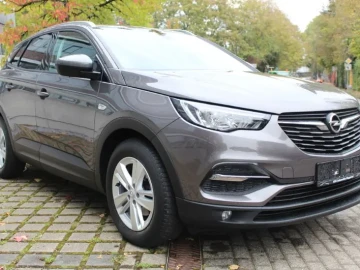 2020 Opel Grandland с пробегом 96 100 км