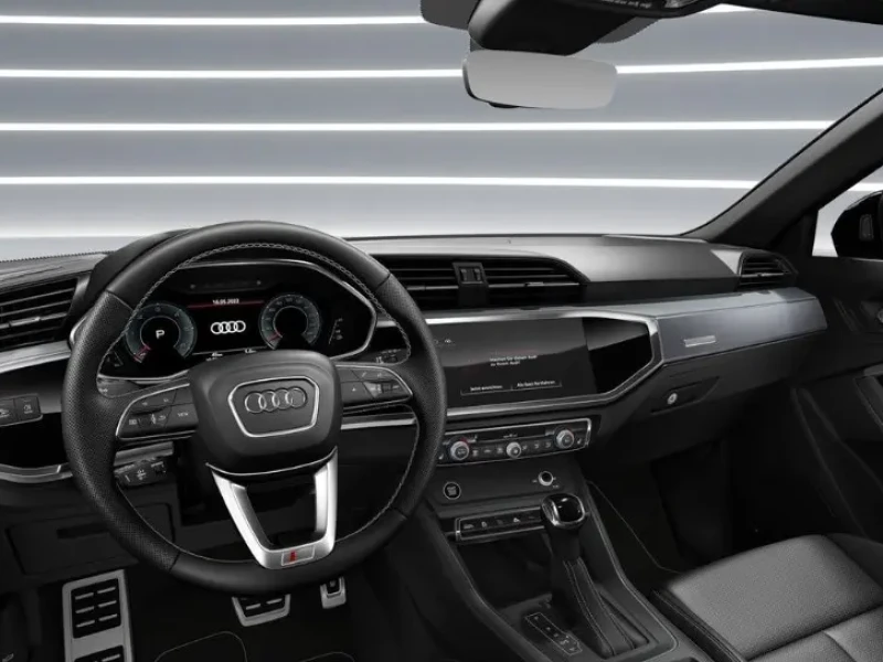 2023 Audi Q3 с пробегом 50 км
